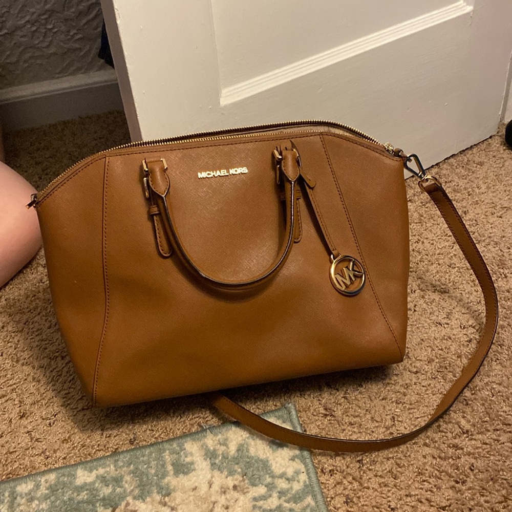 Michael Kors purse